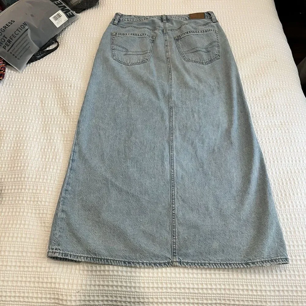 AE Dreamy Drape Low-Rise Denim Maxi Skirt Size 0 American Eagle - Picture 9 of 14
